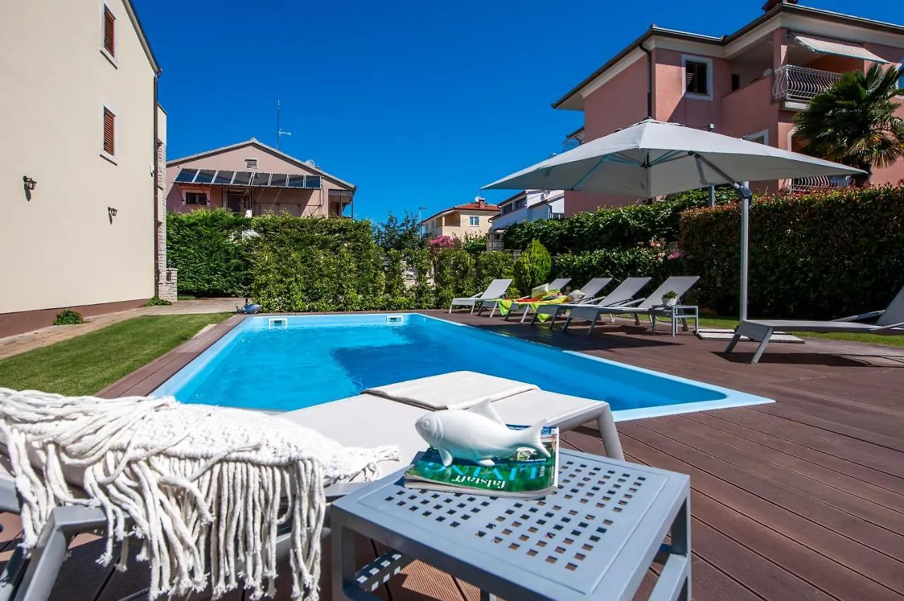 Villa Francesco Rovinj 0*,